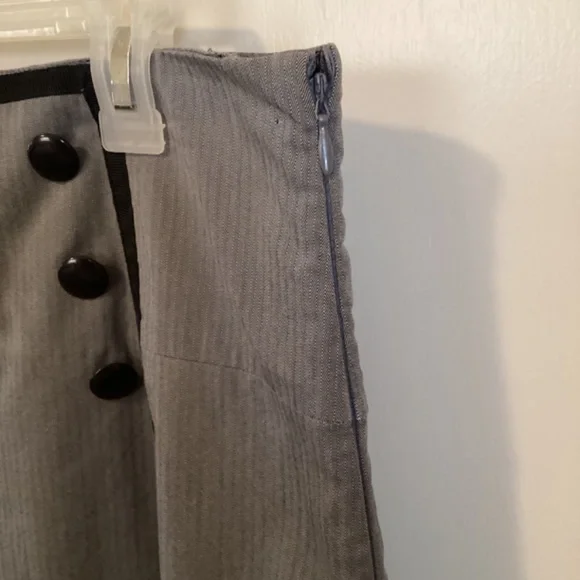 Straight skirt, Worthington brand, grey with black trim, size 14/16. - Picture 3 of 4